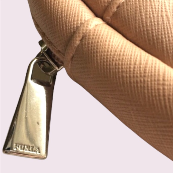 FURLA Crossgrain Cosmetics Bag - Picture 3 of 4